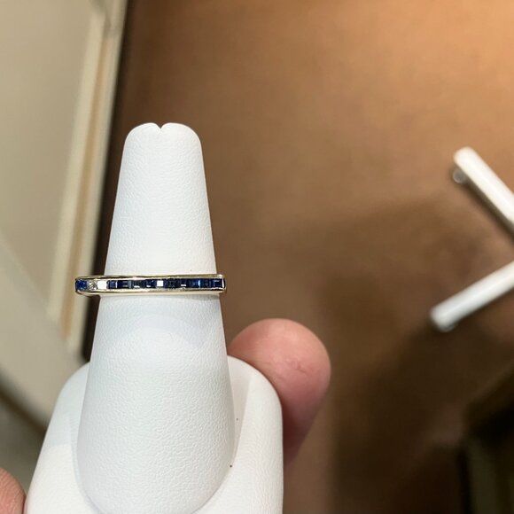 Sapphire And Diamond Gold Ring - Picture 5 of 7